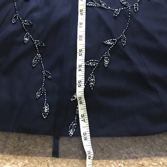 NWT $550 AIDAN MATTOX Fully Beaded V-neck Gown - Picture 13 of 16